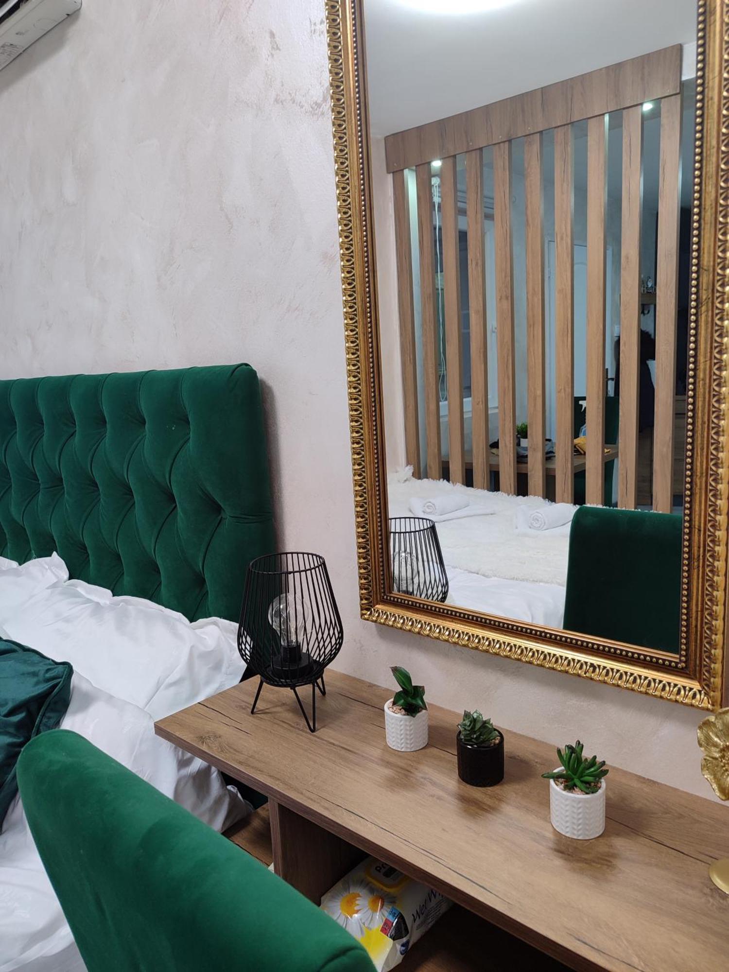 Studio Apartman Free Parking Rubikon Belgrad Exterior foto