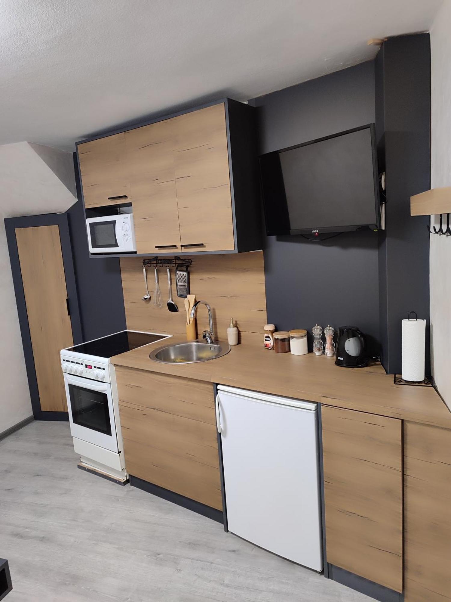 Studio Apartman Free Parking Rubikon Belgrad Exterior foto